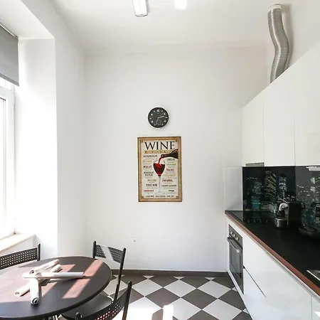 Karla Apartment *